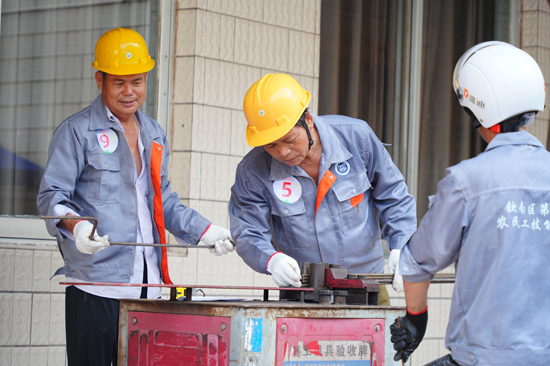 钢筋工比赛现场 钢筋工比赛现场